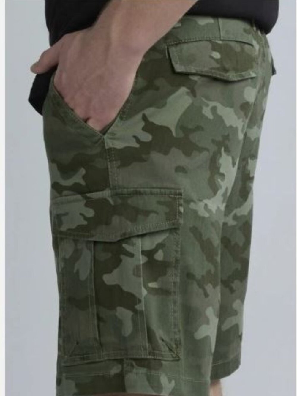 George Camo Cargo Shorts Sz 42